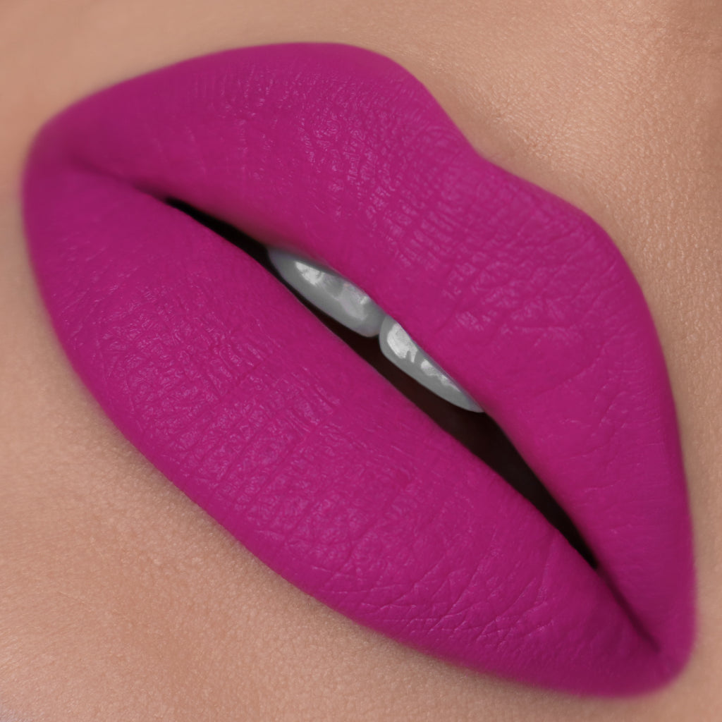 'Keeping it Cute' Bella Luxe Lipstick