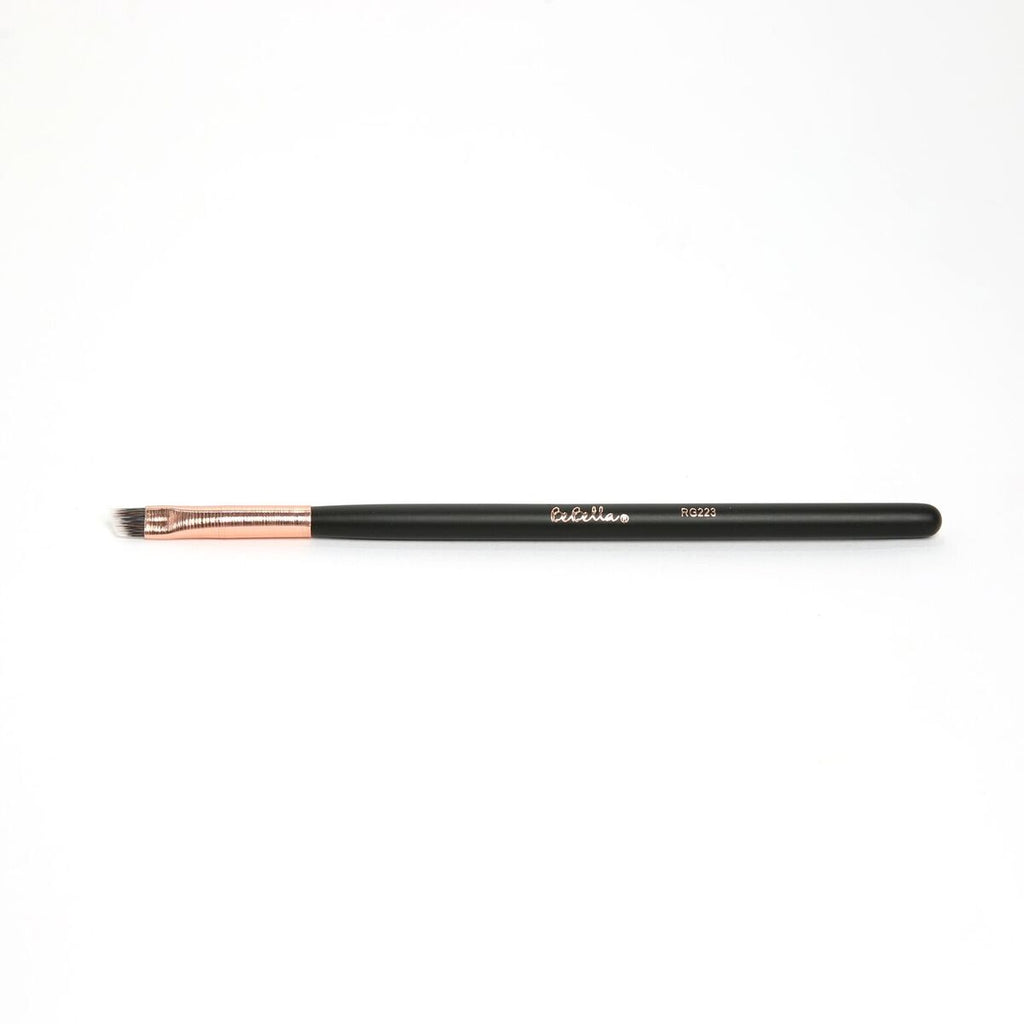 RG223 Small Angle Brow/ Liner  Brush